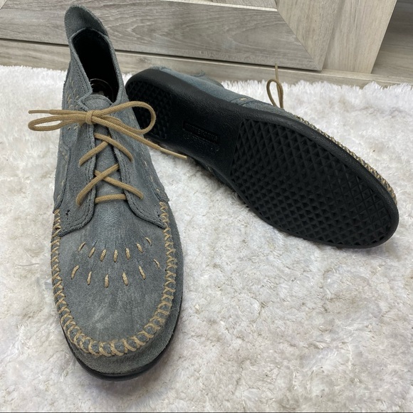 Minnetonka Womens Chukka Boot Moccasins Blue Suede Contrast Topstitching 11 - Picture 7 of 14